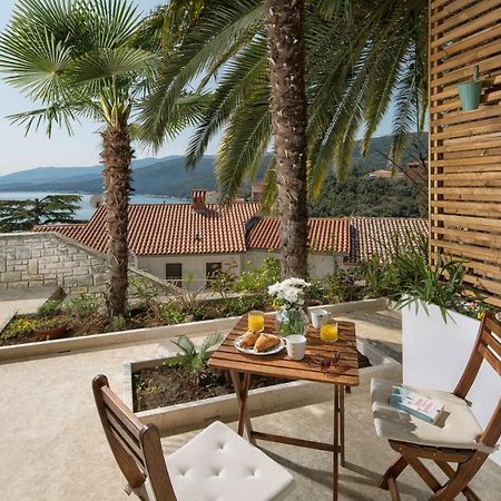 Studio Apartment Close To The Sea Rabac Exteriör bild