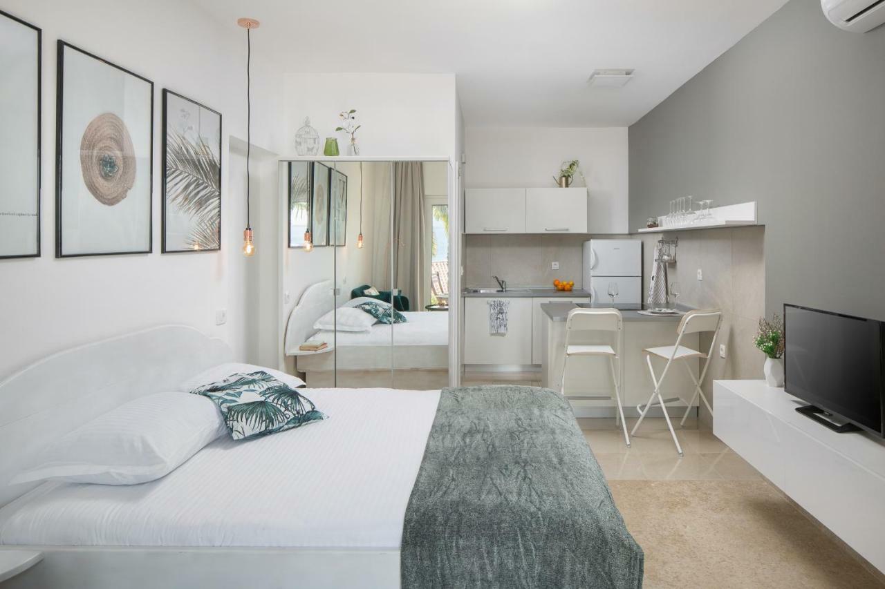 Studio Apartment Close To The Sea Rabac Exteriör bild